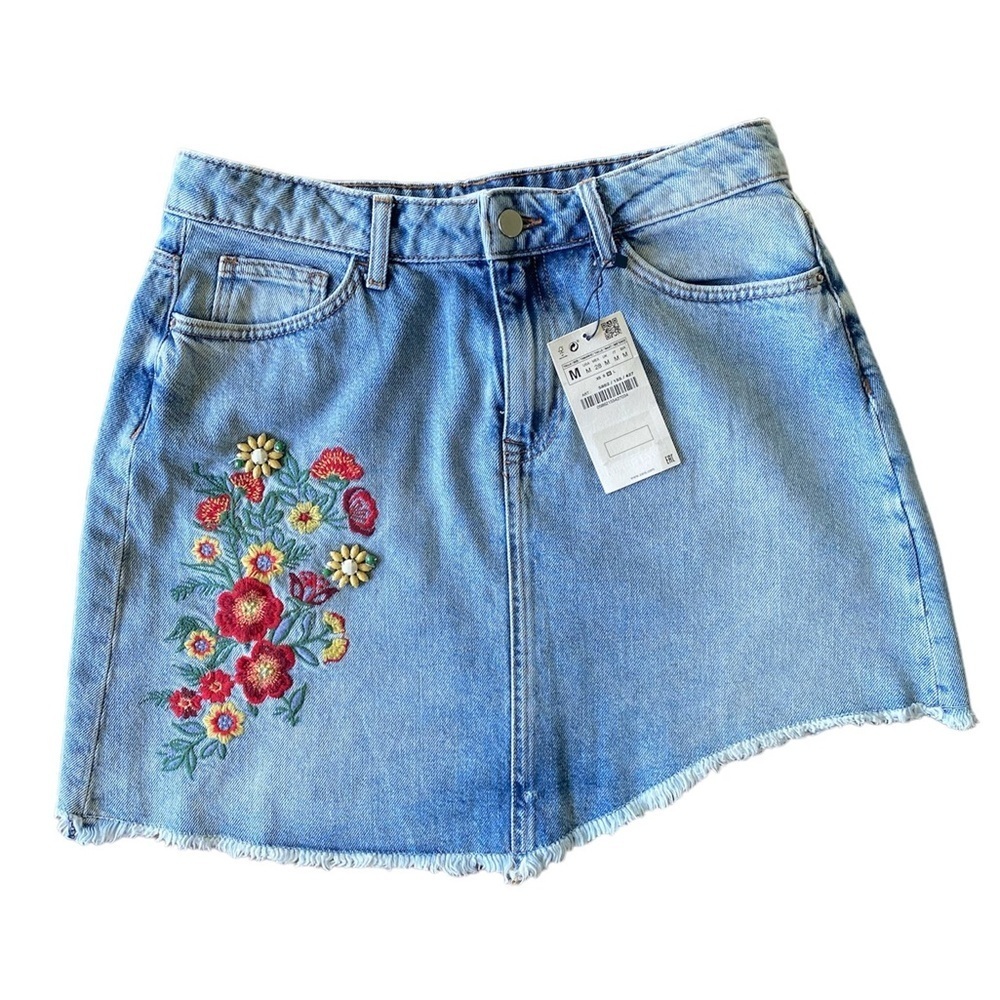 Zara 100% Cotton basic denim z1975 embroidered mini skirt high low size M